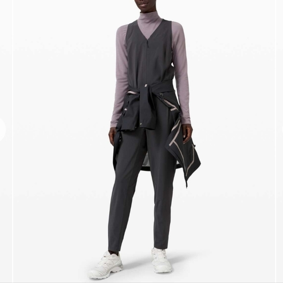 Lululemon Vindur Onesie lululemon LAB Graphite Grey Size 4. - Picture 2 of 16